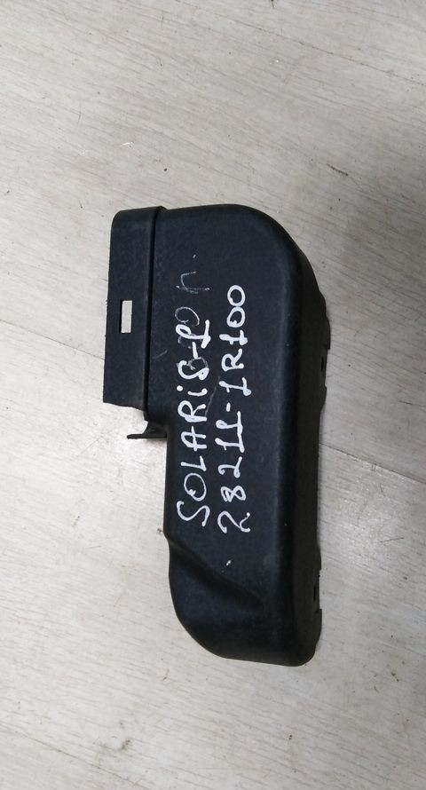 Воздуховод передней панели Hyundai Solaris 1 10-17 oem 282111R100 Воздуховод передней панели Hyundai Solaris 1 10-17 oem 282111R100