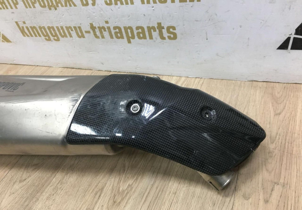 Глушитель Akrapovich BMW K49 S1000XR OEM 77118556928 Глушитель Akrapovich BMW K49 S1000XR OEM 77118556928
