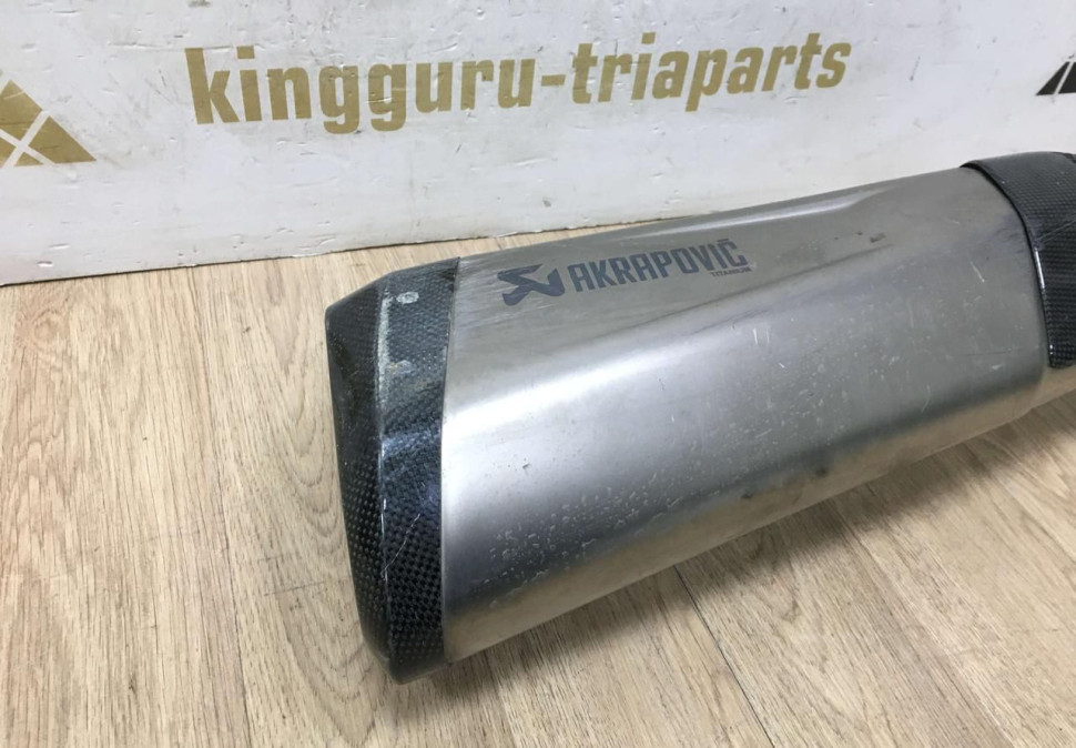 Глушитель Akrapovich BMW K49 S1000XR OEM 77118556928 Глушитель Akrapovich BMW K49 S1000XR OEM 77118556928