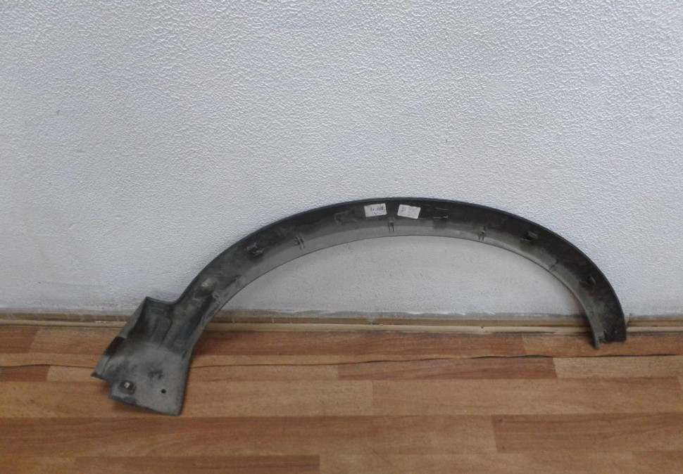 Расширитель арки крыла передний левый Hyundai Santa Fe 3 oem 877112w000