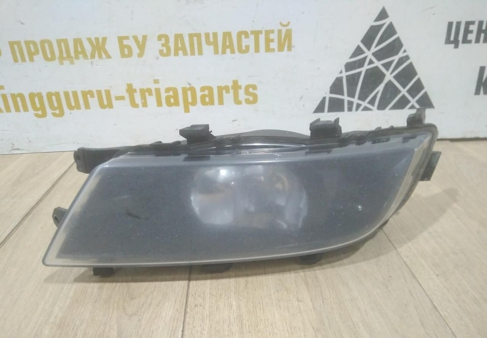Фара противотуманная правая бу Skoda Superb 2 рестайлинг OEM 3T0941700C