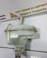 Бачок омывателя Hyundai Solaris 1 2010 OEM 986104L000 986104L100