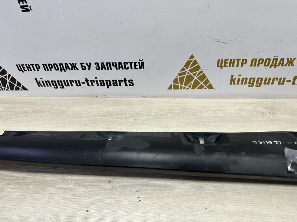 Порог правый бу Renault Sandero Stepway 2 OEM 764266165R Порог правый бу Renault Sandero Stepway 2 OEM 764266165R