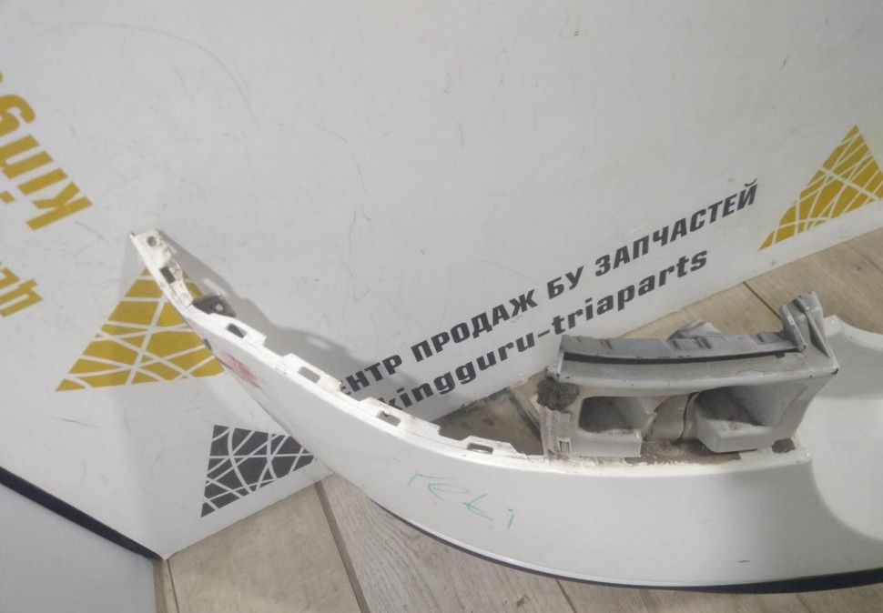 Бампер задний бу Skoda Yeti рестайлинг OEM 5L6807421B