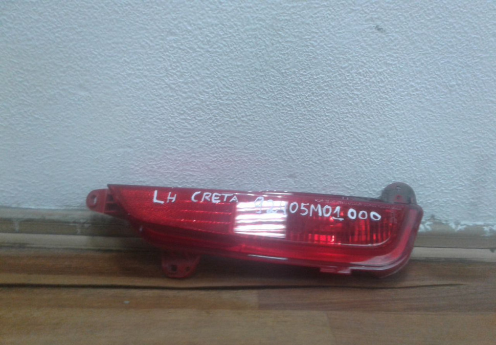 Фонарь птф левый Hyundai Creta oem 92405m0100 (слом.1 креп.)