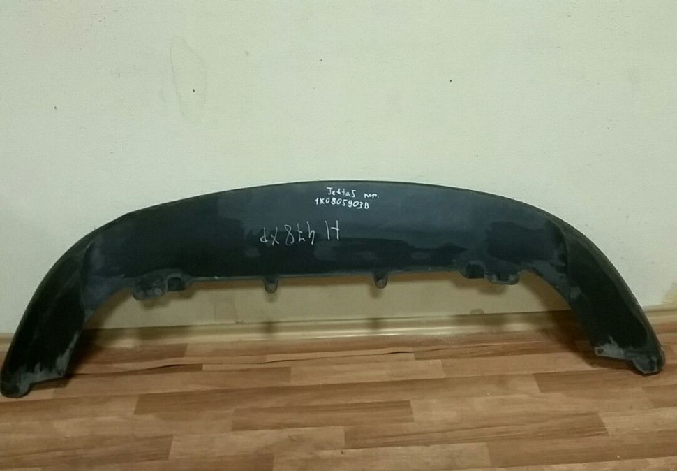 Спойлер переднего бампера Volkswagen Jetta 5 Oem 1K0805903B
