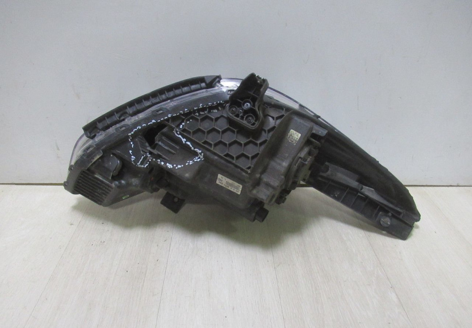 Фара левая (галоген) Hyundai Solaris 2 oem 92101h5000 Фара левая (галоген) Hyundai Solaris 2 oem 92101h5000