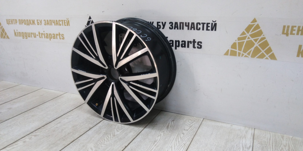Диск литой R17 Volkswagen Polo 5 OEM 6C0601025L Диск литой R17 Volkswagen Polo 5 OEM 6C0601025L