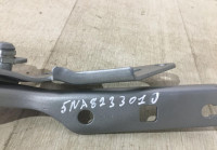 Петля капота  правая  Volkswagen Tiguan 2 2017-2020 Oem  5na823302J
