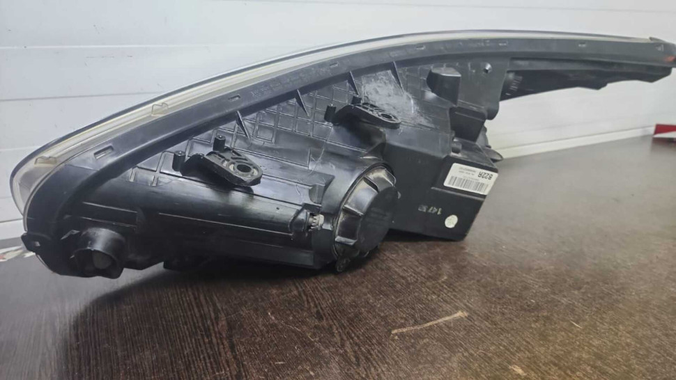 Фара правая Kia Ceed 2 (12>) (паян корпус) oem 92102a2220 Фара правая Kia Ceed 2 (12>) (паян корпус) oem 92102a2220