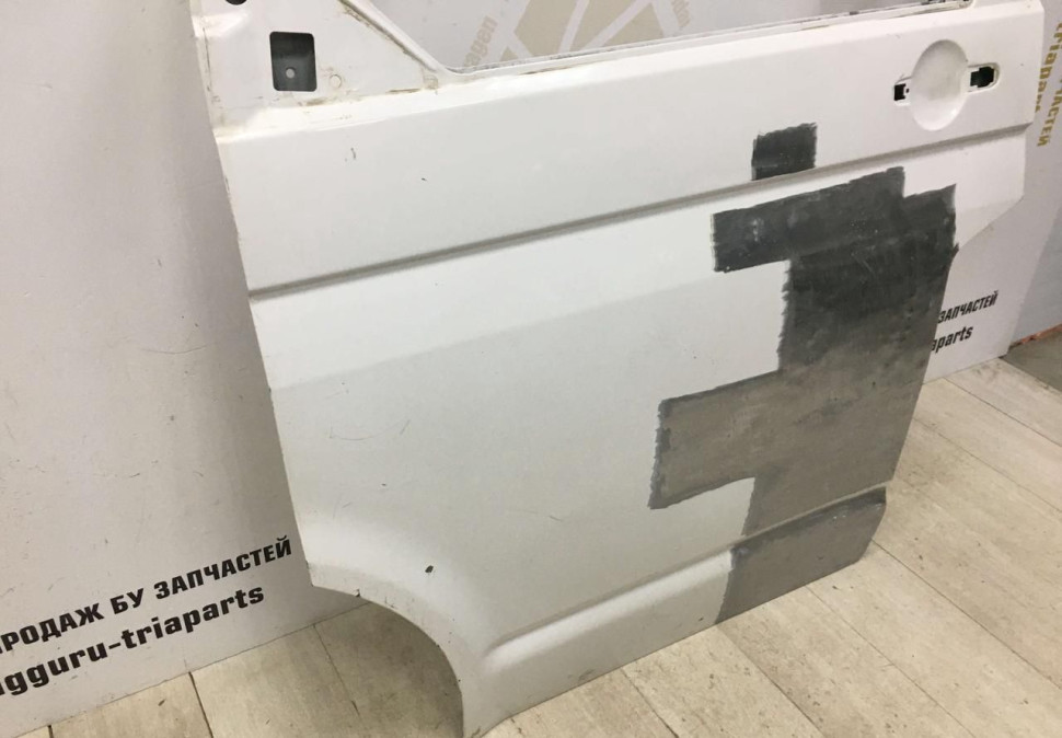 Дверь передняя левая Volkswagen Transporter T6 2015 oem 7E0831055C