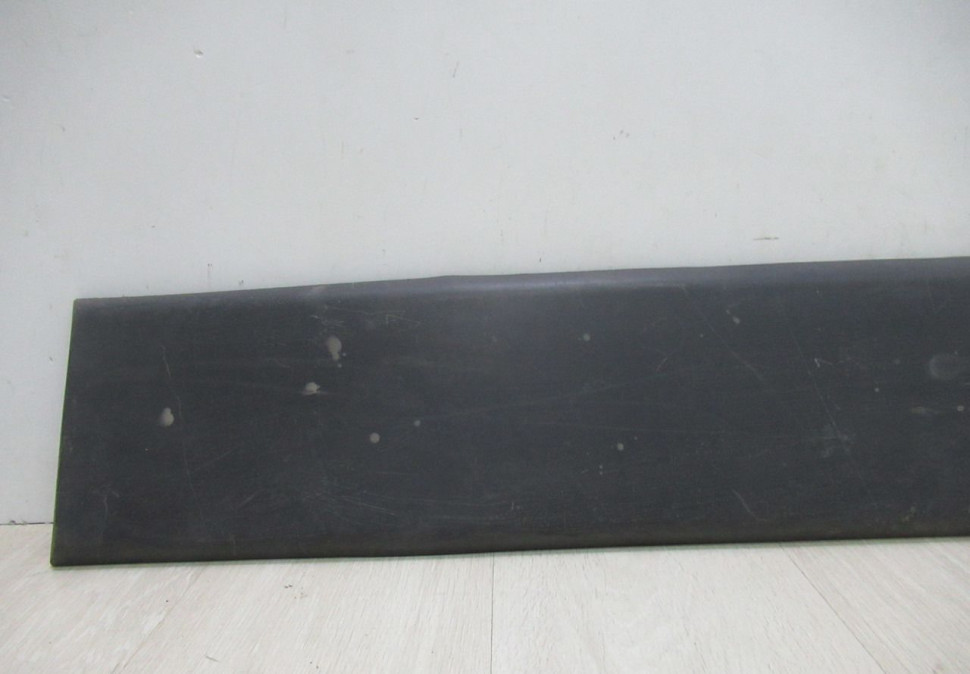 Молдинг сдвижной двери правый Fiat Ducato 3 OEM 1307248070 (скл-3)