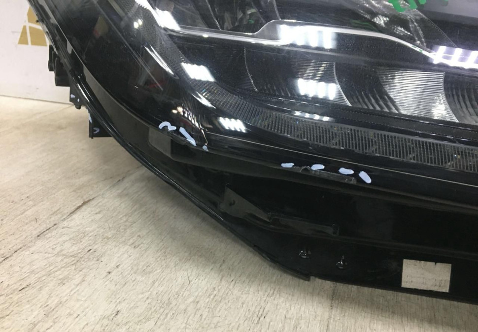 Фара правая Jaguar E-Pace LED 2017 oem J9C313W029EC Фара правая Jaguar E-Pace LED 2017 oem J9C313W029EC