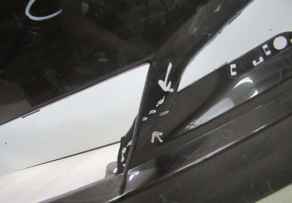 Бампер передний Hyundai Solaris 1 рест (14-17) oem 865114L500 (слом.часть.бок.креп.)(трещина) Бампер передний Hyundai Solaris 1 рест (14-17) oem 865114L500 (слом.часть.бок.креп.)(трещина)