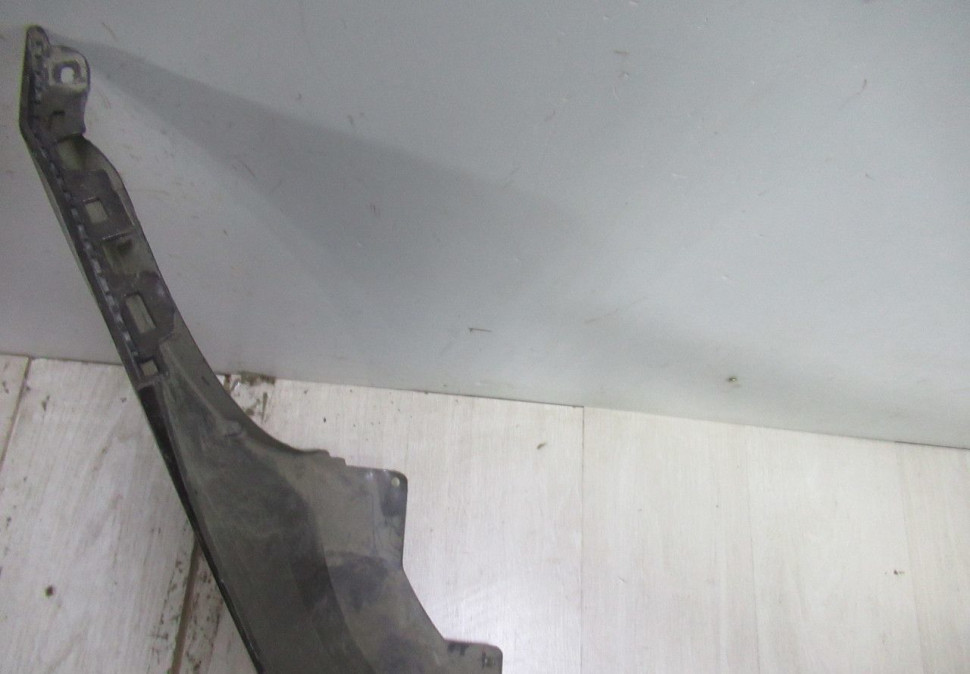 Бампер передний Hyundai Solaris 1 рест (14-17) oem 865114L500 (слом.часть.бок.креп.)(трещина) Бампер передний Hyundai Solaris 1 рест (14-17) oem 865114L500 (слом.часть.бок.креп.)(трещина)