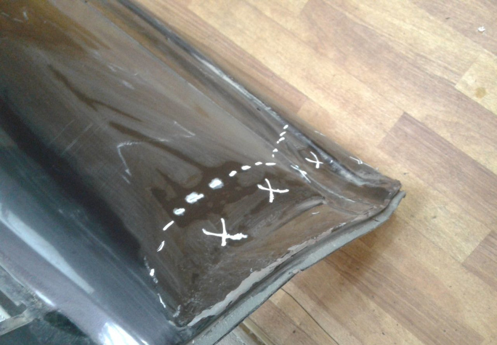 Дверь задняя левая Chevrolet Niva  (вмятина) (скл-3)