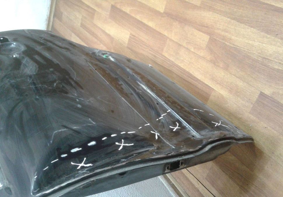 Дверь задняя левая Chevrolet Niva  (вмятина) (скл-3)