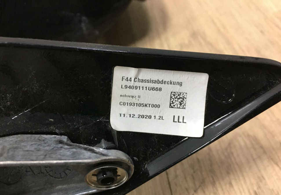 Корпус зеркала левый 7 пин BMW 2 F44 Grand Coupe OEM 51169448531 Корпус зеркала левый 7 пин BMW 2 F44 Grand Coupe OEM 51169448531