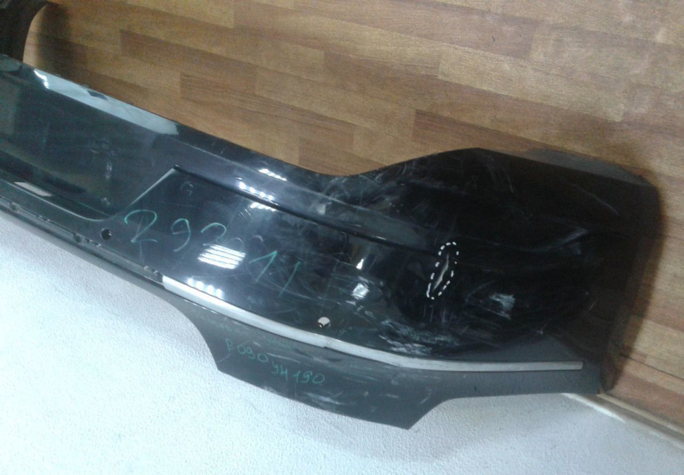 Бампер задний Volkswagen Passat CC oem 3c8807421k (трещина)
