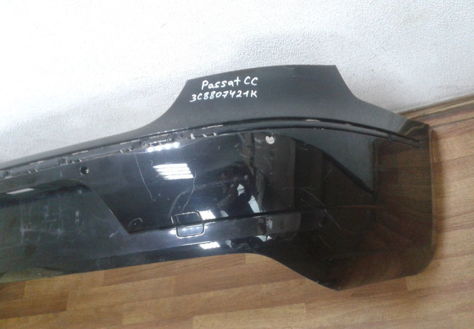 Бампер задний Volkswagen Passat CC oem 3c8807421k (трещина)
