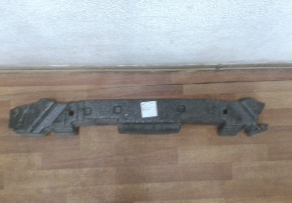 Абсорбер переднего бампера Hyundai Solaris 2 oem 86520H5000 (слом часть) Абсорбер переднего бампера Hyundai Solaris 2 oem 86520H5000 (слом часть)