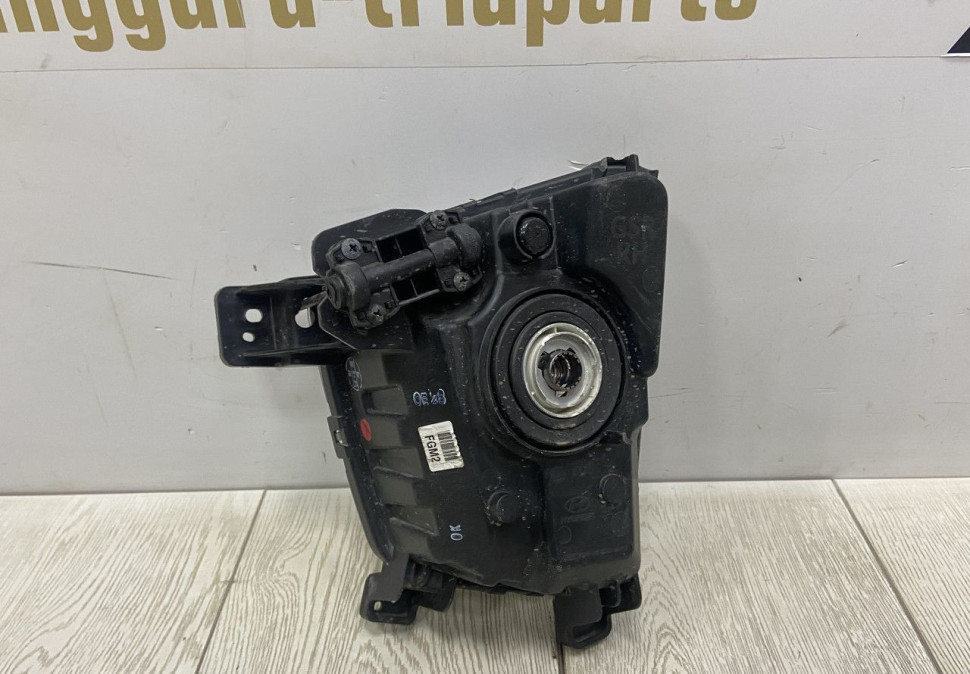Противотуманная фара правая Hyundai Creta 2016  oem 92202M0000