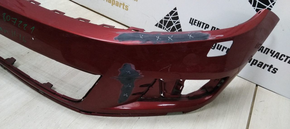 Бампер передний Volkswagen Tiguan 1 рест 11-16 oem 5NU807221