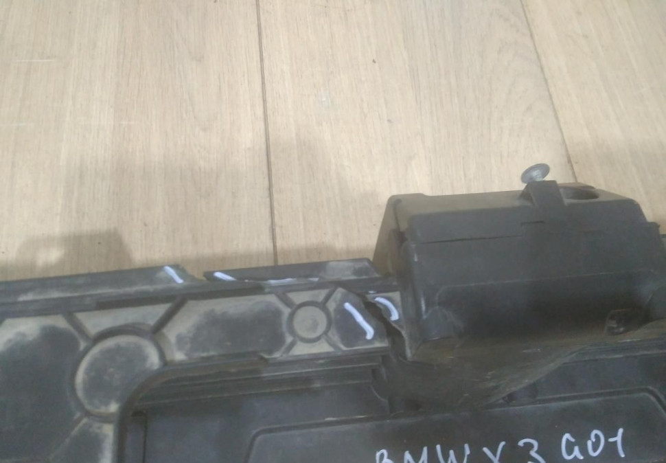 Жалюзи воздуховода нижние бу BMW X3 G01 OEM 51137497231
