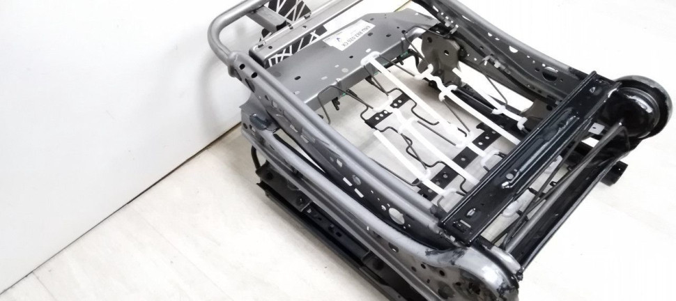 Каркас сиденья и спинки  Volkswagen Polo 5  oem 6RU882026C