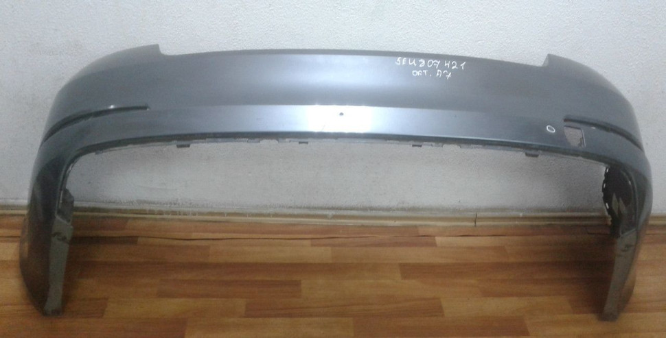 Бампер задний бу Skoda Octavia A7 OEM 5EU807421