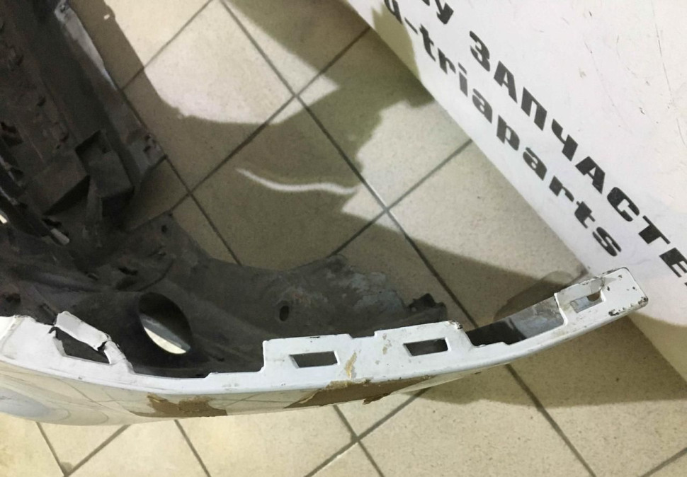 Бампер передний Renault Sandero Stepway 2 рестайлинг OEM 620220494R (скл-3)