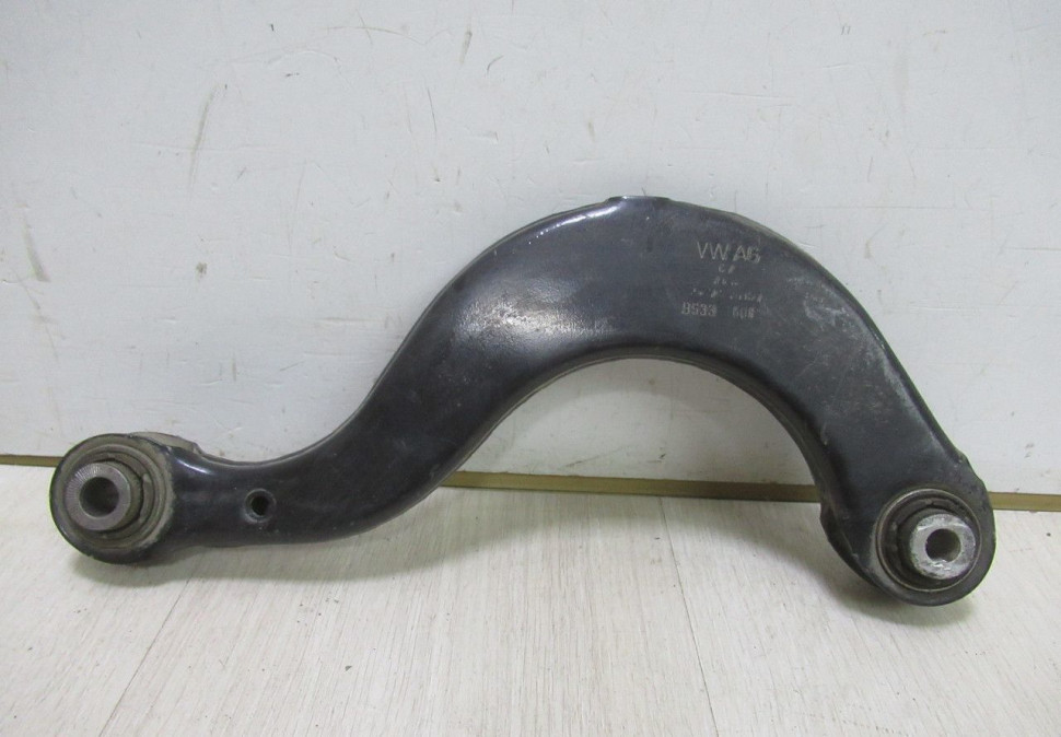 Рычаг задний верхний Volkswagen Golf 7 OEM 5Q0505323c Рычаг задний верхний Volkswagen Golf 7 OEM 5Q0505323c