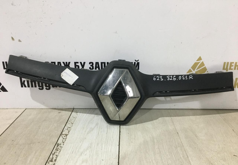 Молдинг решетки радиатора Renault Logan 2 рестайлинг OEM 623826051R