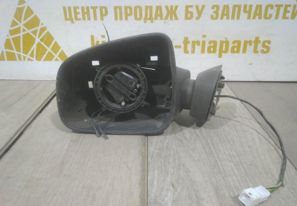 Корпус зеркала левый 5 пин бу Renault Logan 1 OEM 963023520R