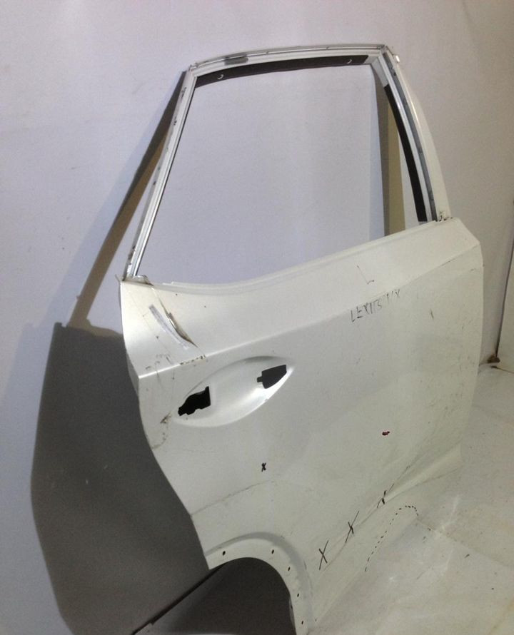 Дверь зад прав Lexus NX (скл-3) Дверь зад прав Lexus NX (скл-3)