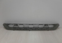 Решетка переднего бампера Volkswagen Tiguan 2 oem 5NA853677c