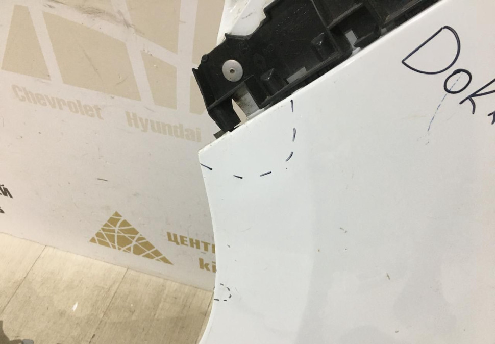 Крыло переднее левое Renault Dokker 2012 OEM 631016113R Крыло переднее левое Renault Dokker 2012 OEM 631016113R