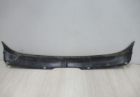 Спойлер заднего бампера Lada Vesta oem 8450008884 (мал.дефекты)