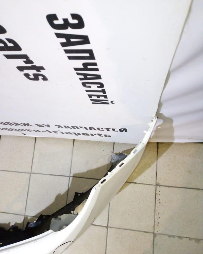 Бампер передний Mazda 3 BM oem BHN150031 (скл-3)