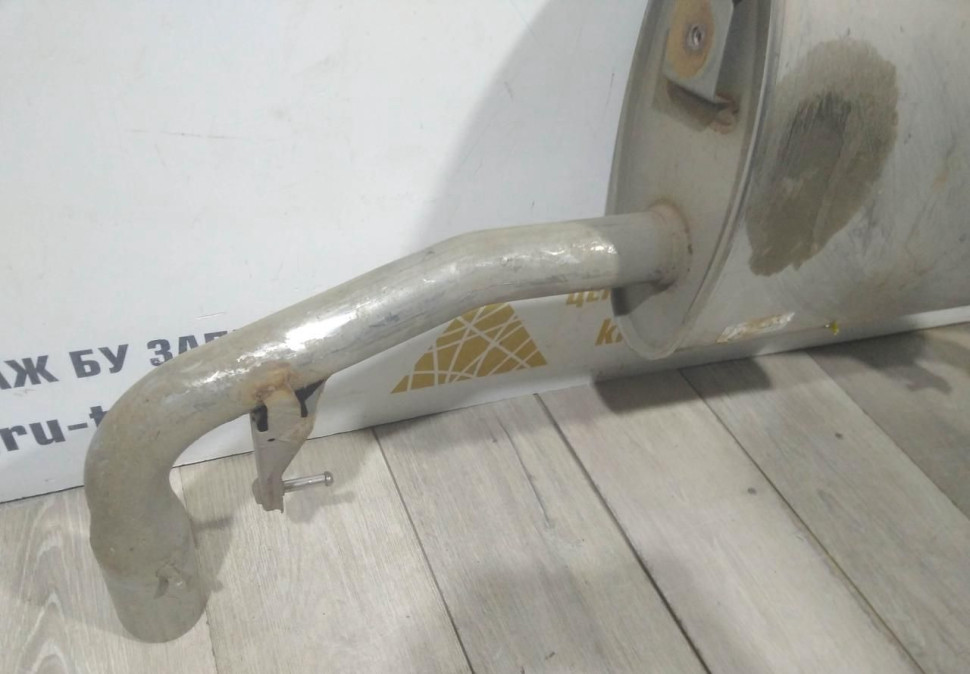 Глушитель бу BMW X3 G01 OEM 18308593764 Глушитель бу BMW X3 G01 OEM 18308593764