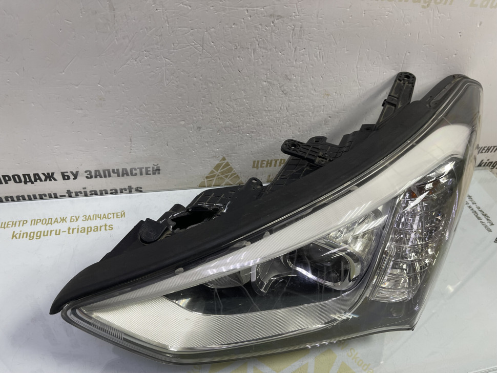 Фара левая Hyundai Santa Fe 3 дорестайлинг 2012-2015 oem 921012W205 Фара левая Hyundai Santa Fe 3 дорестайлинг 2012-2015 oem 921012W205