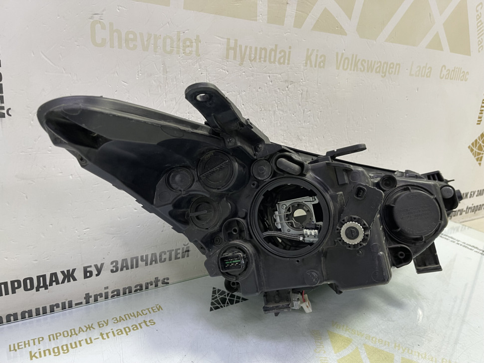 Фара левая Hyundai Santa Fe 3 дорестайлинг 2012-2015 oem 921012W205 Фара левая Hyundai Santa Fe 3 дорестайлинг 2012-2015 oem 921012W205