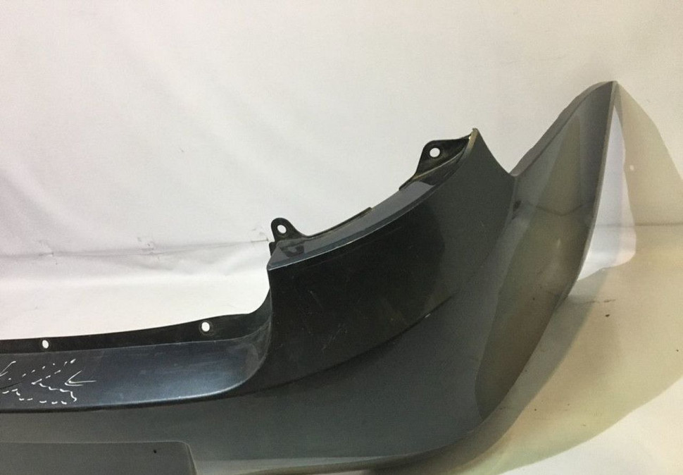 Бампер задний Lada Granta седан oem 2190280401510 (трещины) (скл-3) Бампер задний Lada Granta седан oem 2190280401510 (трещины) (скл-3)