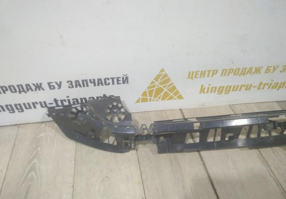 Кронштейн заднего бампера бу BMW 1 F20 OEM 51127240953 Кронштейн заднего бампера бу BMW 1 F20 OEM 51127240953