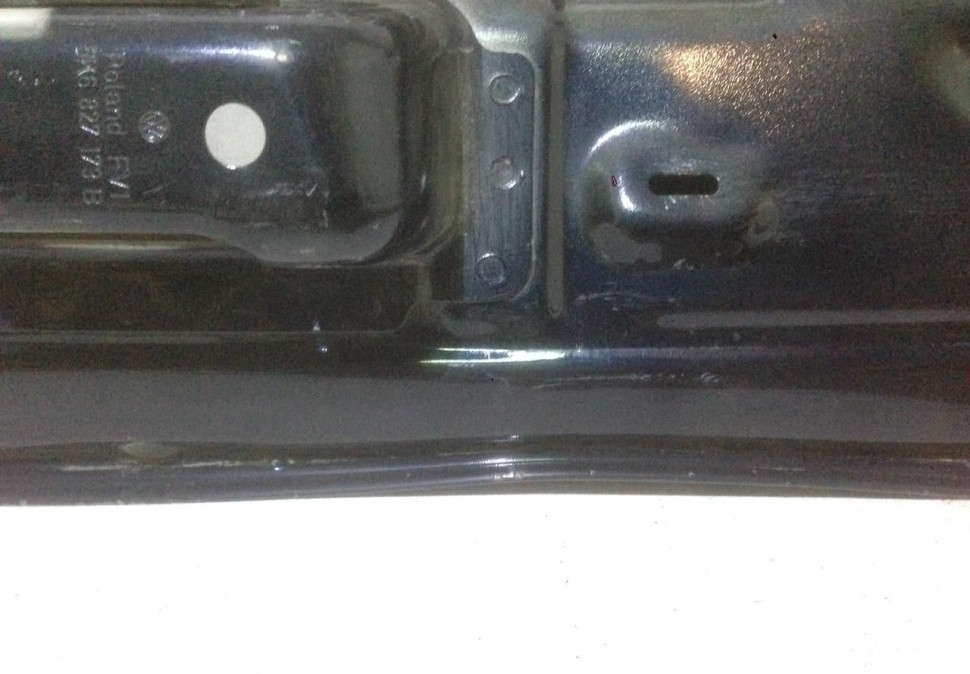 Крышка багажника Volkswagen Golf 6 OEM: 5K6827025J (скл-3) Крышка багажника Volkswagen Golf 6 OEM: 5K6827025J (скл-3)