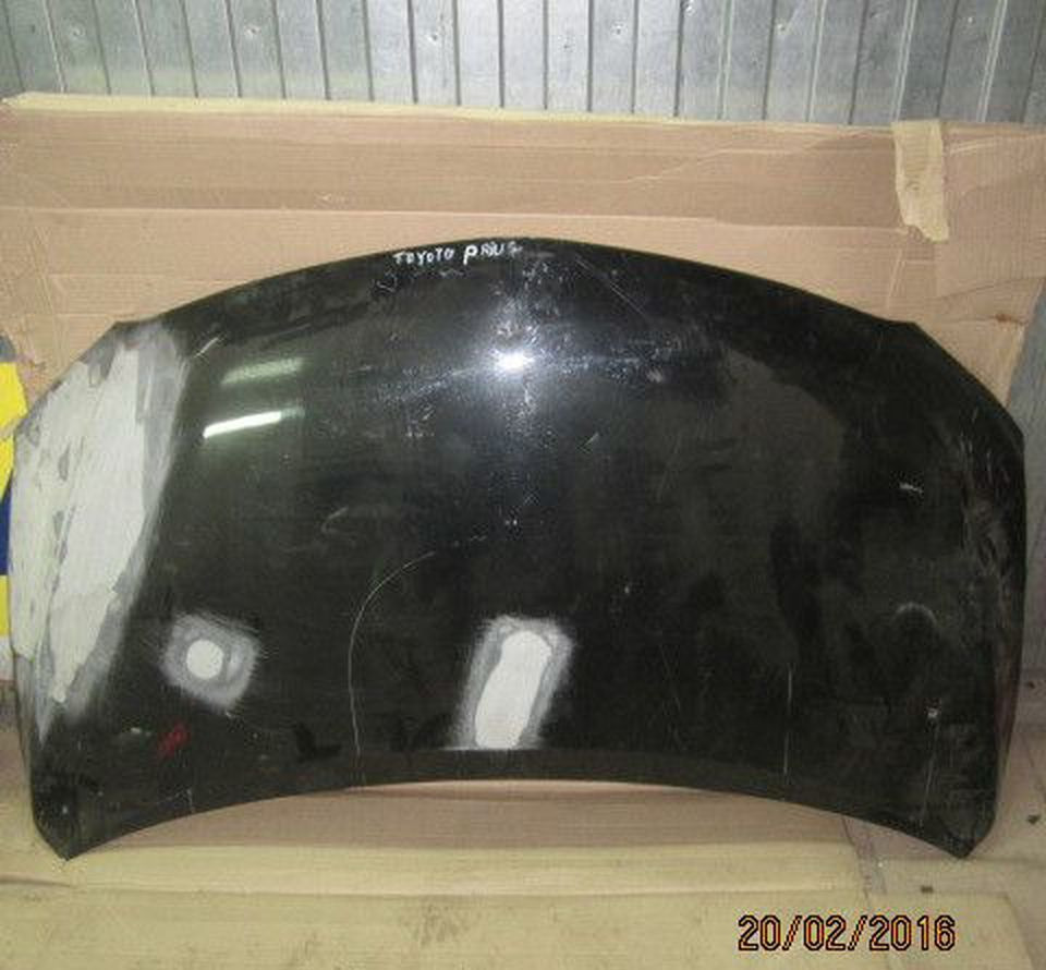 Капот Toyota Prius бу после ремонта (Скл-3)