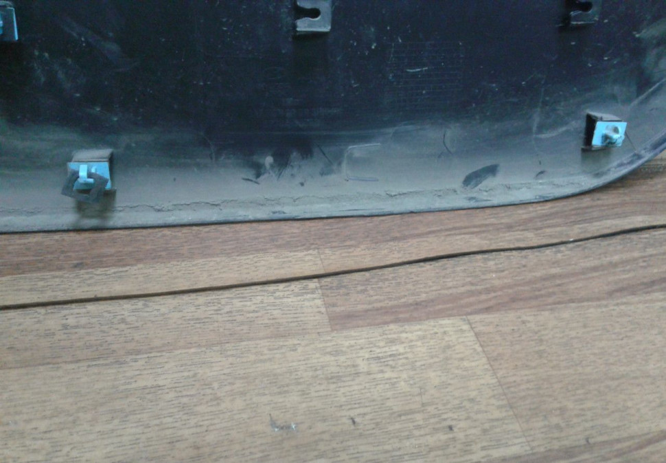 Молдинг двери задний правый Hyundai ix35 oem 877342s000 Молдинг двери задний правый Hyundai ix35 oem 877342s000