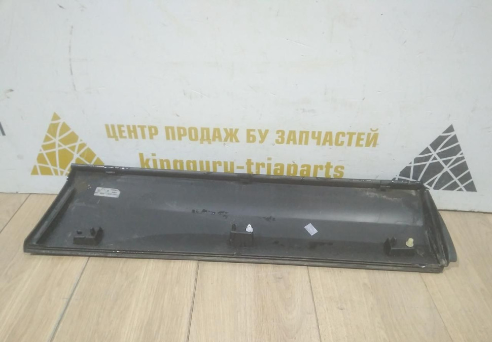 Молдинг двери задний правый бу Skoda Karoq OEM 57A854950 Молдинг двери задний правый бу Skoda Karoq OEM 57A854950