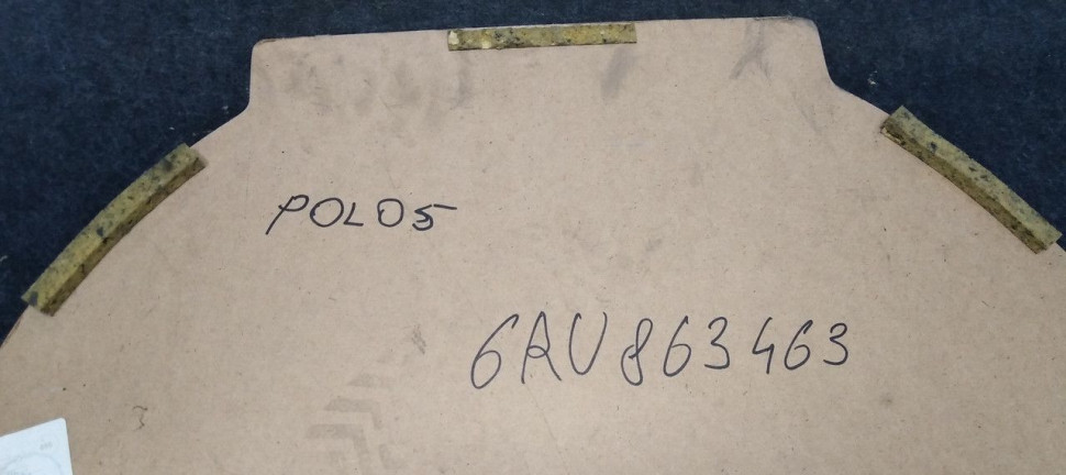 Обшивка пола багажника Volkswagen Polo 09-20 oem 6RU863463A Обшивка пола багажника Volkswagen Polo 09-20 oem 6RU863463A