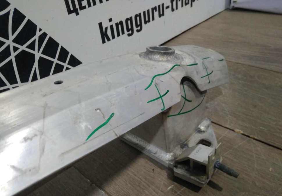 Усилитель заднего бампера бу BMW 7 G11 OEM 51127377217